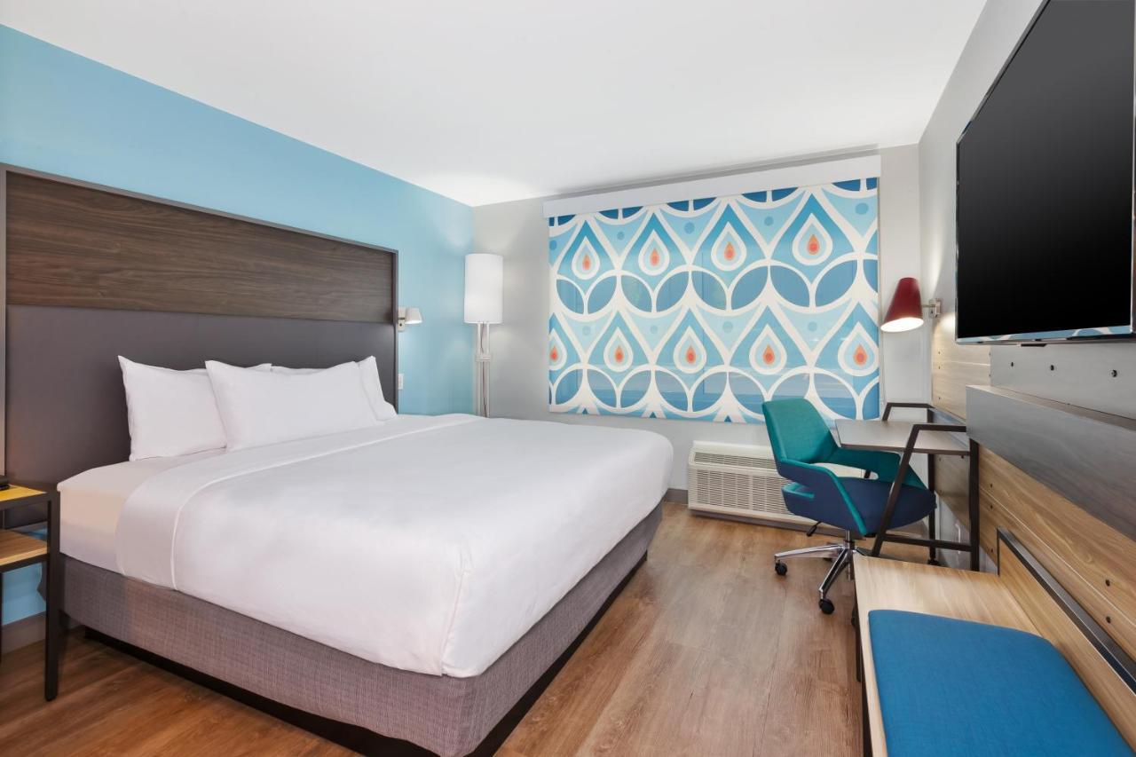 Tru By Hilton Comstock Park Grand Rapids, Mi Hotel ภายนอก รูปภาพ